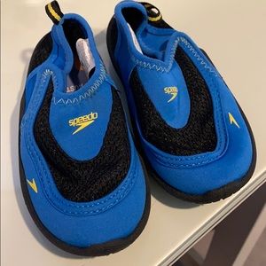 Speedo toddler swim shoes